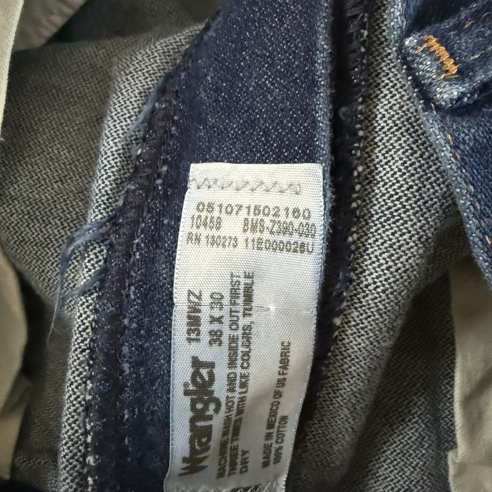 Wrangler Cowboy Cut Retro Slim Straight Jeans Mens 38x30 Blue Denim Western - Picture 5 of 10